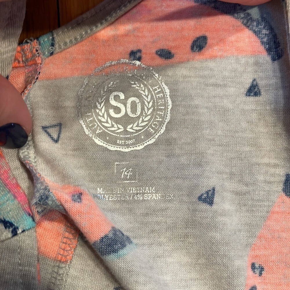 So size 14 girls dress, new without tag - Picture 3 of 3